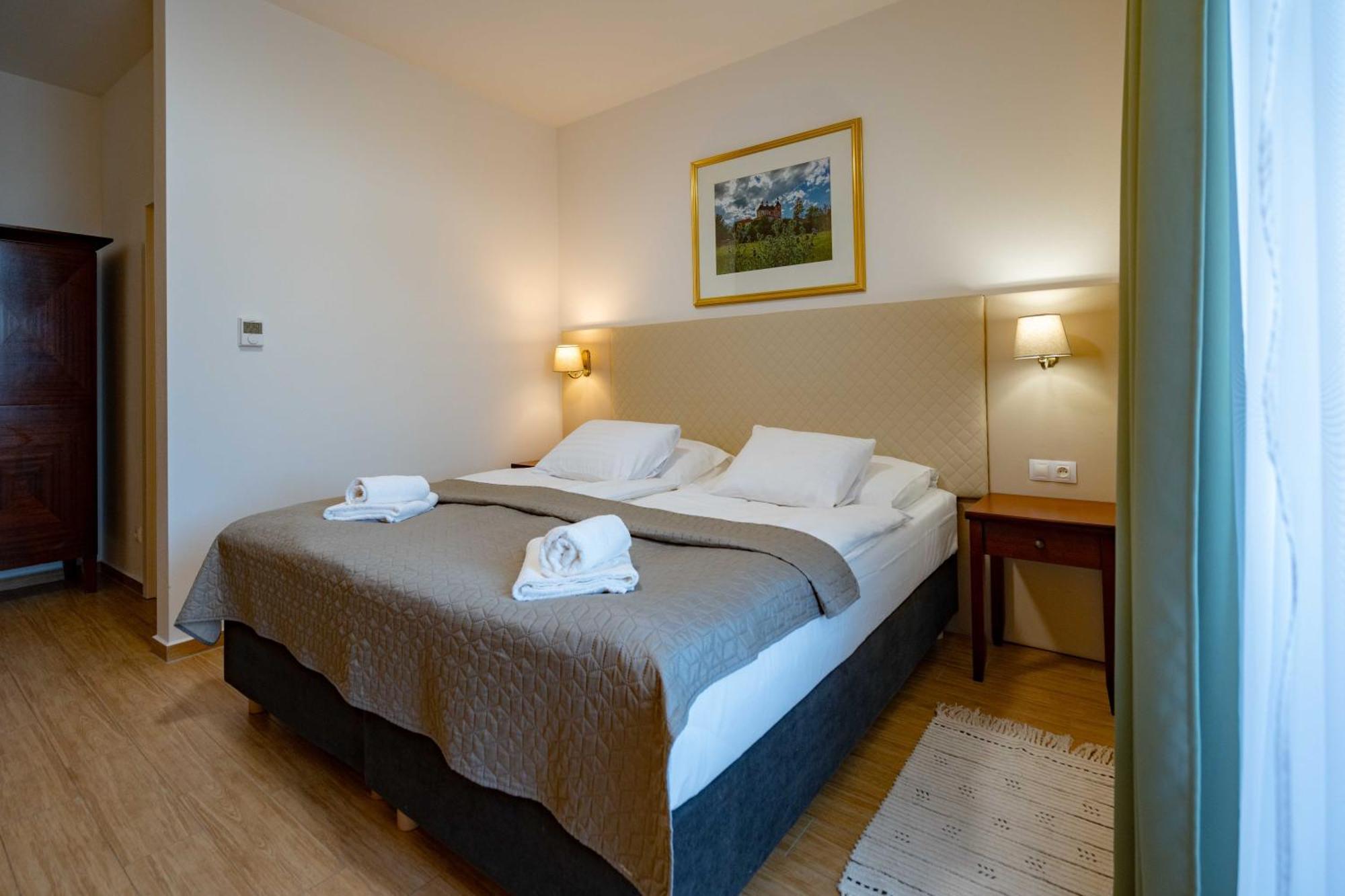 Hotel Volf Přeštice Dış mekan fotoğraf